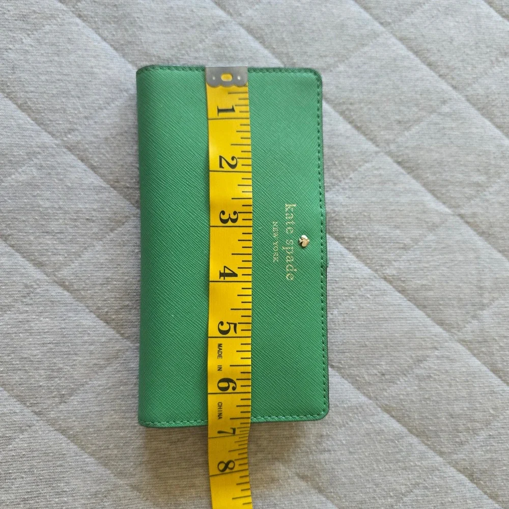 Kate Spade Green Wallet